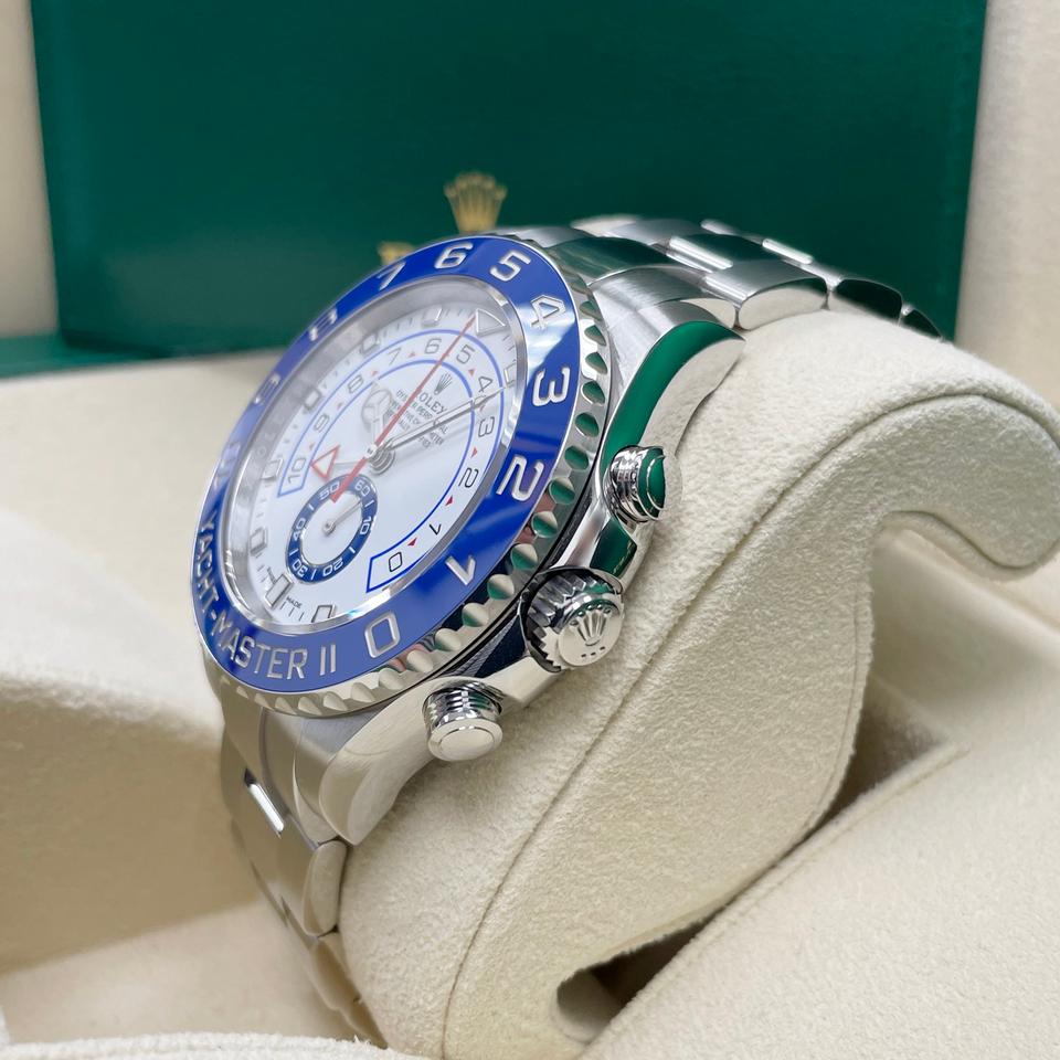 Rolex Yacht-Master II 116680 – White Dial Blue Bezel