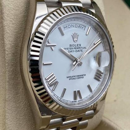 Rolex Day-Date 40 228239 white Roman dial white gold