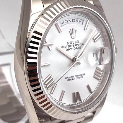 Rolex Day-Date 40 228239 white Roman dial white gold