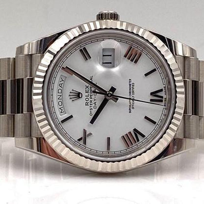 Rolex Day-Date 40 228239 white Roman dial white gold