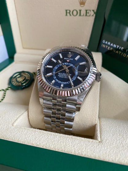 Rolex Sky-Dweller 326934 blue dial Jubilee bracelet