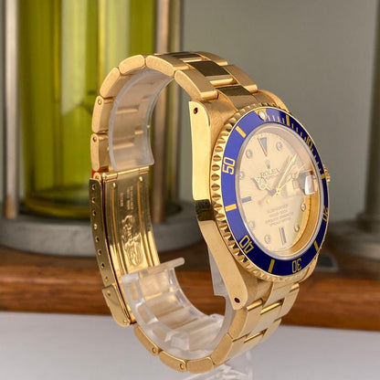 Rolex Submariner Date 16618 factory diamond Serti dial
