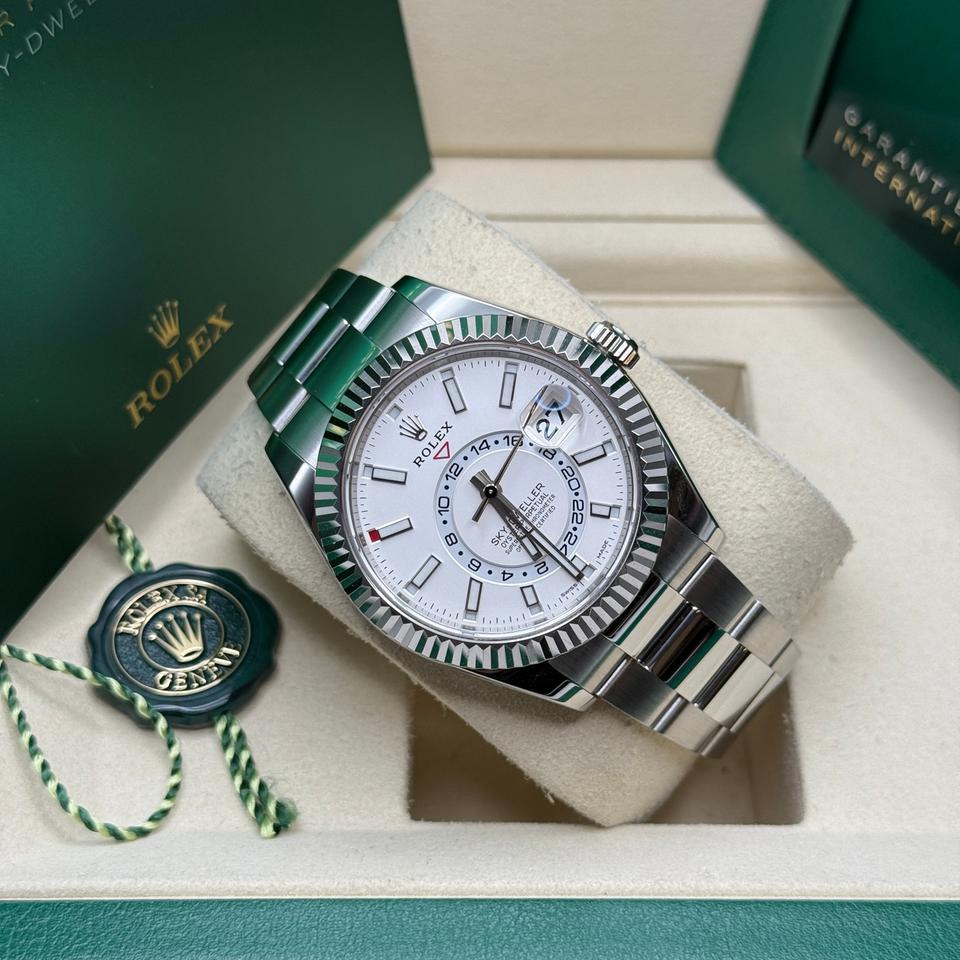 Rolex Sky-Dweller 326934 white dial stainless steel watch