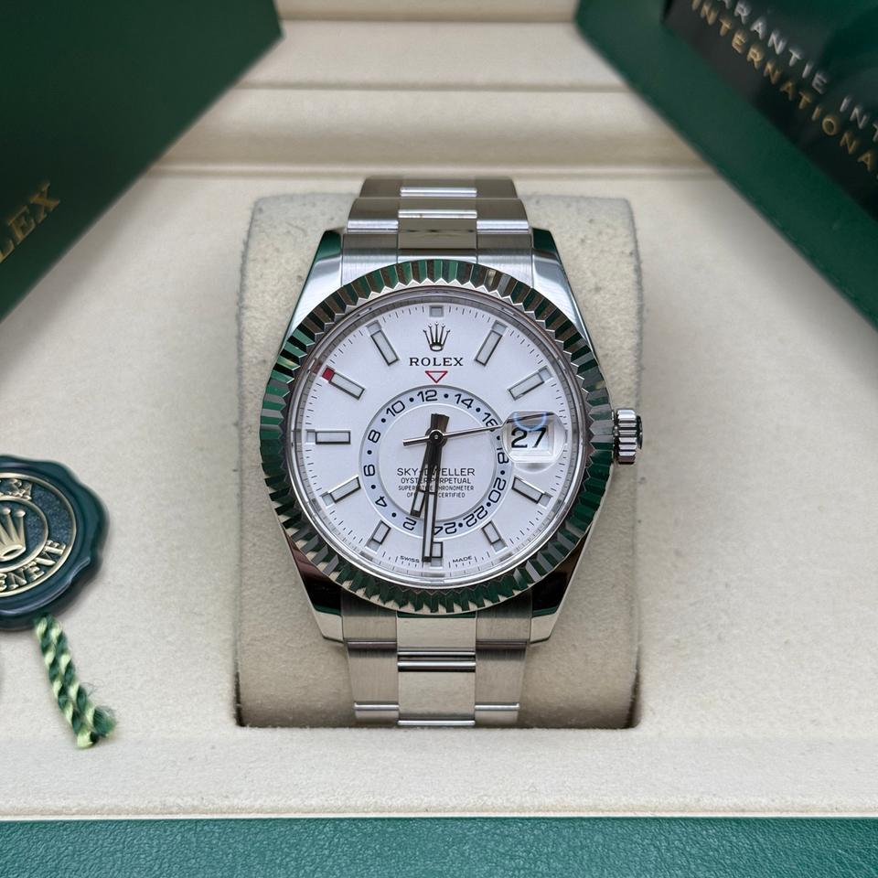 Rolex Sky-Dweller 326934 white dial stainless steel watch