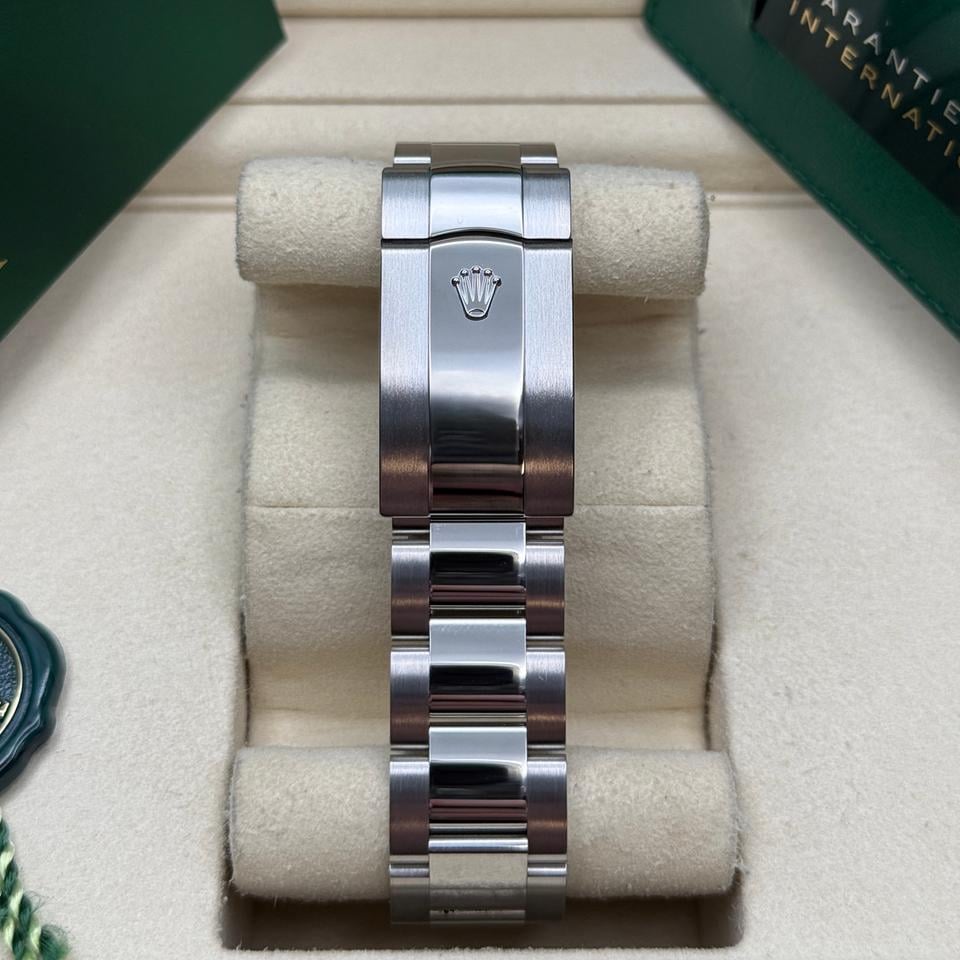 Rolex Sky-Dweller 326934 white dial stainless steel watch