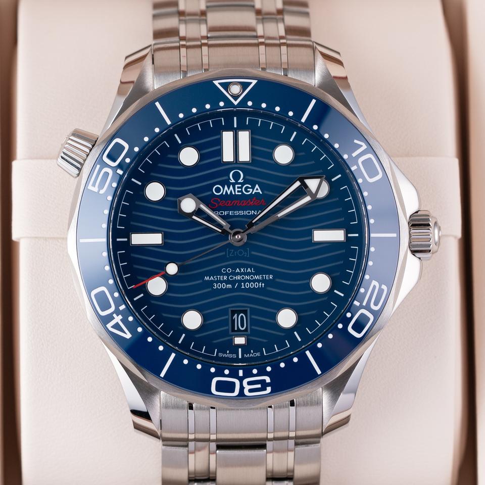 Omega Seamaster Diver 300M 210.30.42.20.03.001 blue dial