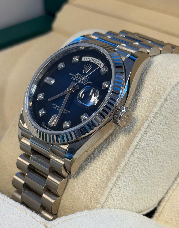 Rolex Day-Date 36 128239 – Blue Ombre Diamond Dial