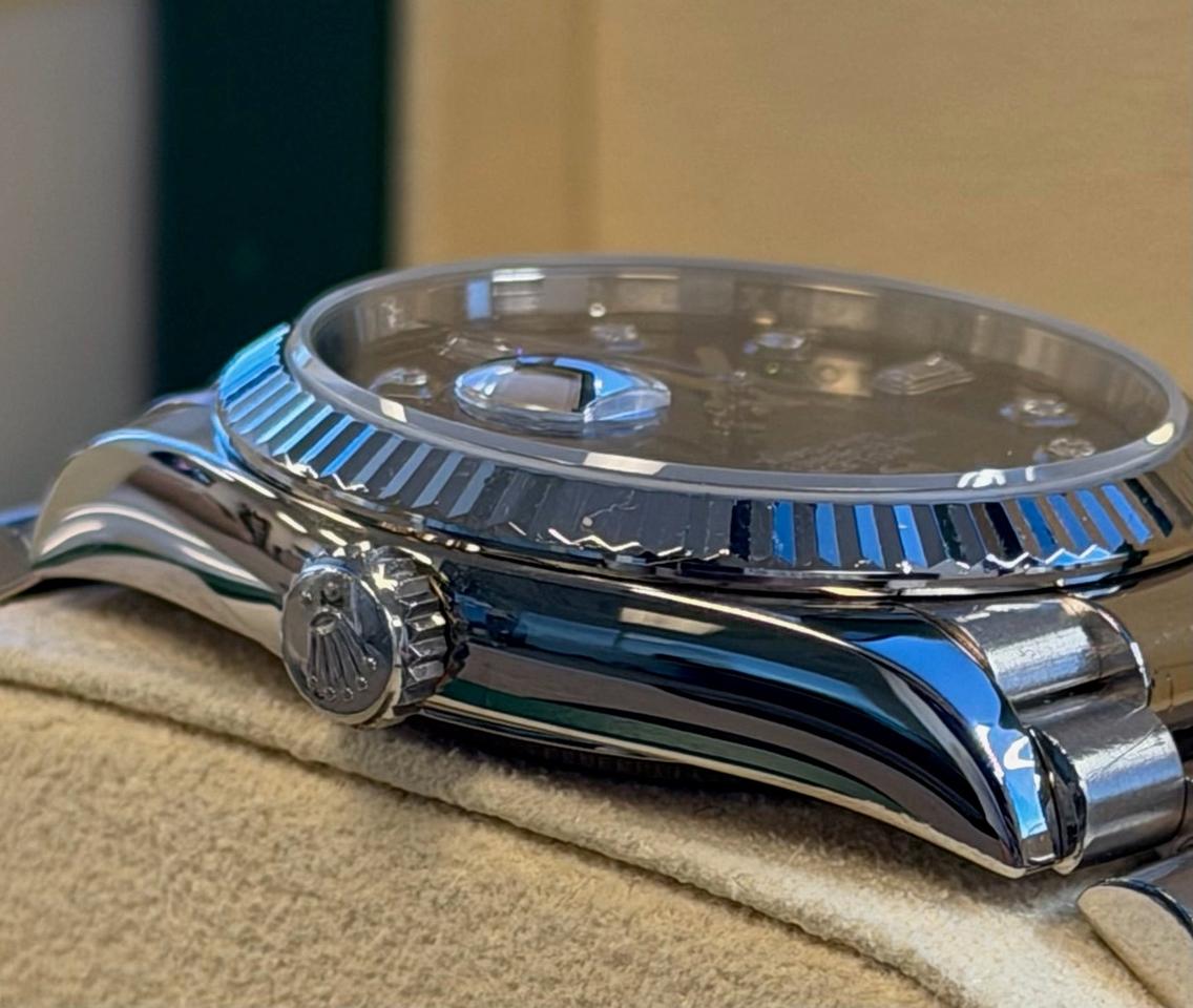 Rolex Day-Date 36 128239 – Blue Ombre Diamond Dial