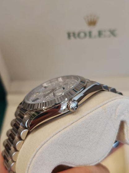 Rolex Day-Date 40 228239 pave diamond dial white gold