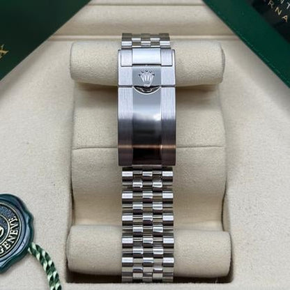 Rolex GMT-Master II 126710BLRO – Black Dial Pepsi Bezel