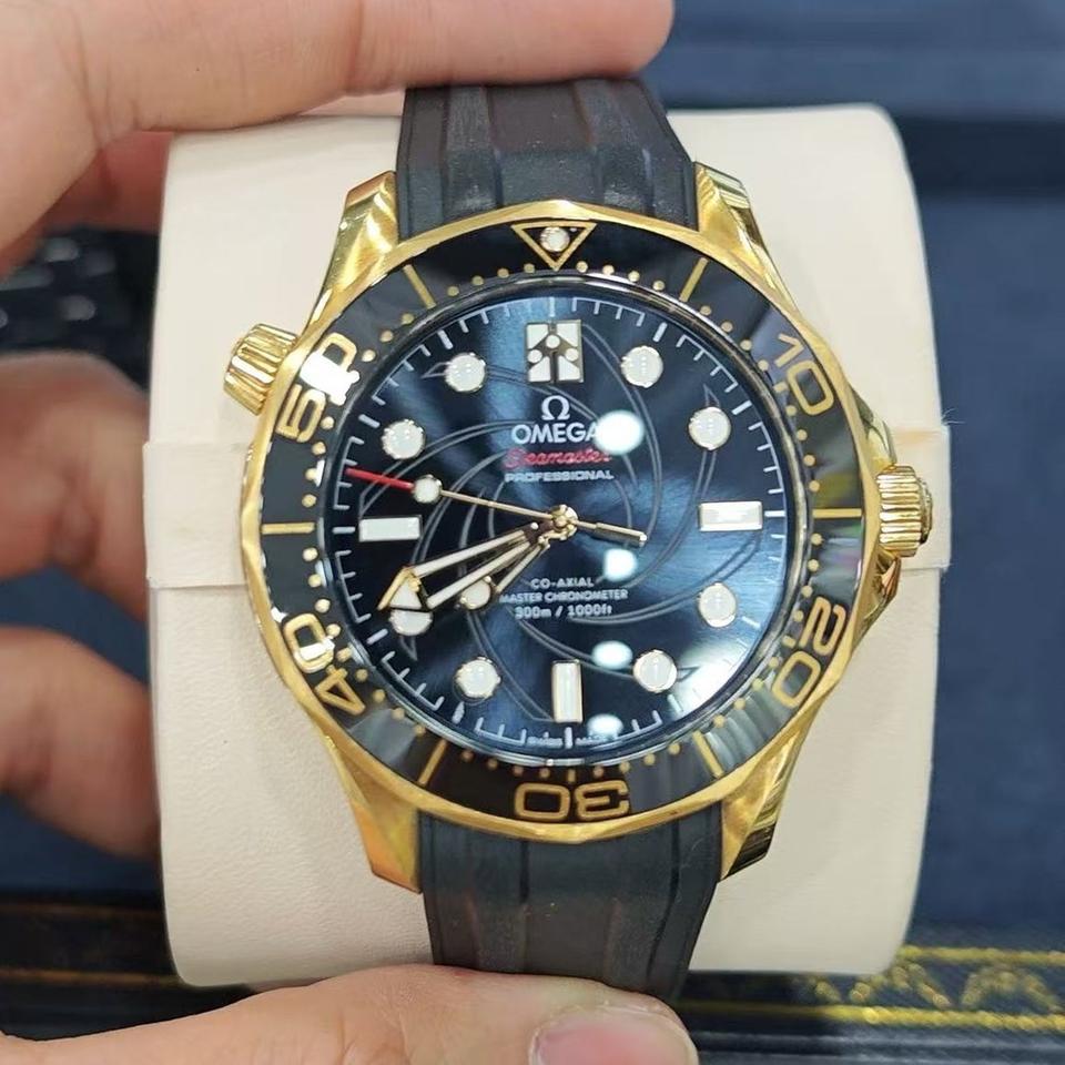 Omega Seamaster Diver 300M James Bond 210.62.42.20.01.001 – Black Dial