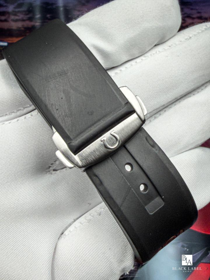 Seamaster Diver 300M Chronograph 212.32.44.50.01.001 black dial red accents