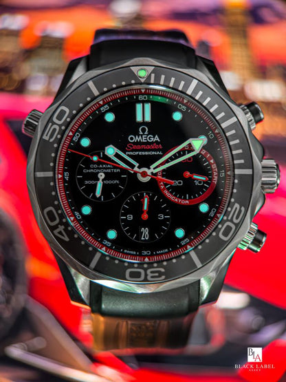 Seamaster Diver 300M Chronograph 212.32.44.50.01.001 black dial red accents