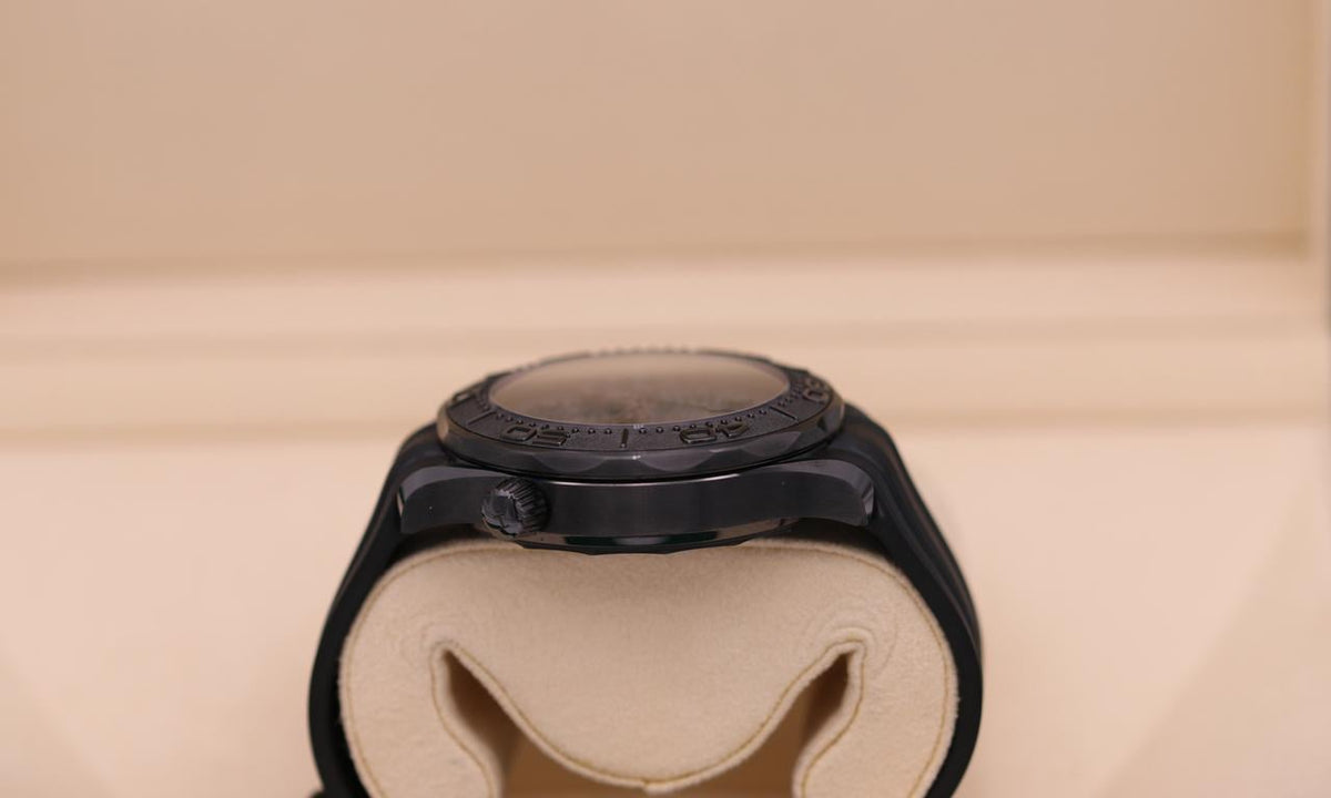 Omega Seamaster Diver 300M 210.92.44.20.01.003 black ceramic