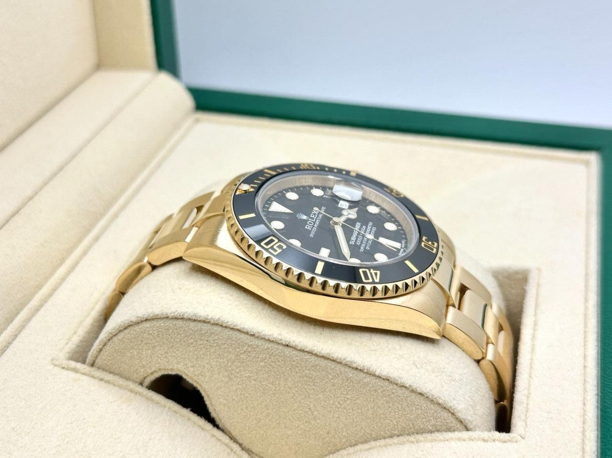 Rolex Submariner Date 116618LN black dial yellow gold