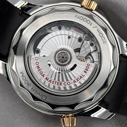Seamaster Diver 300M 210.22.42.20.01.002 black wave dial