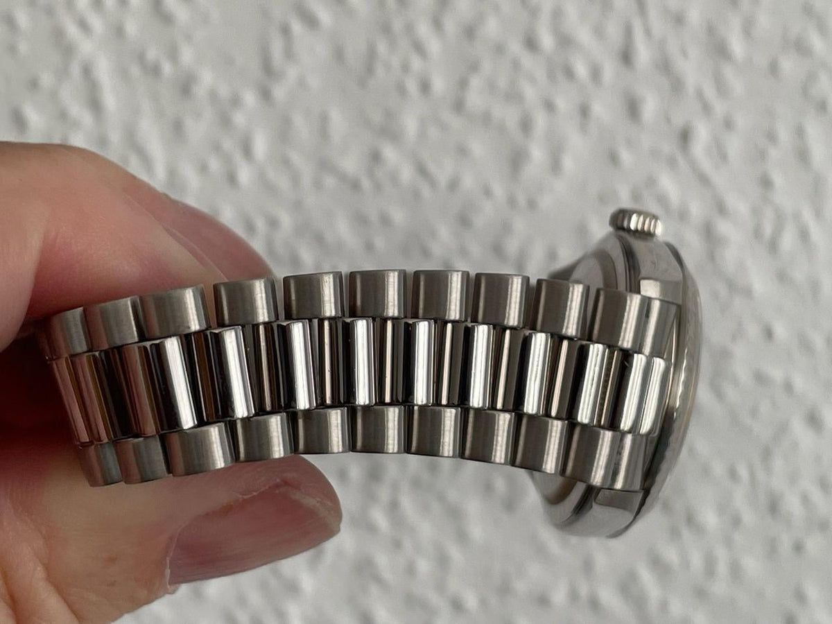 Rolex Day-Date 36 18239 – Silver Diamond Dial